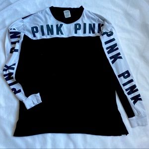 PINK 💕 Victoria’s Secret | blk/wht oversized tee
